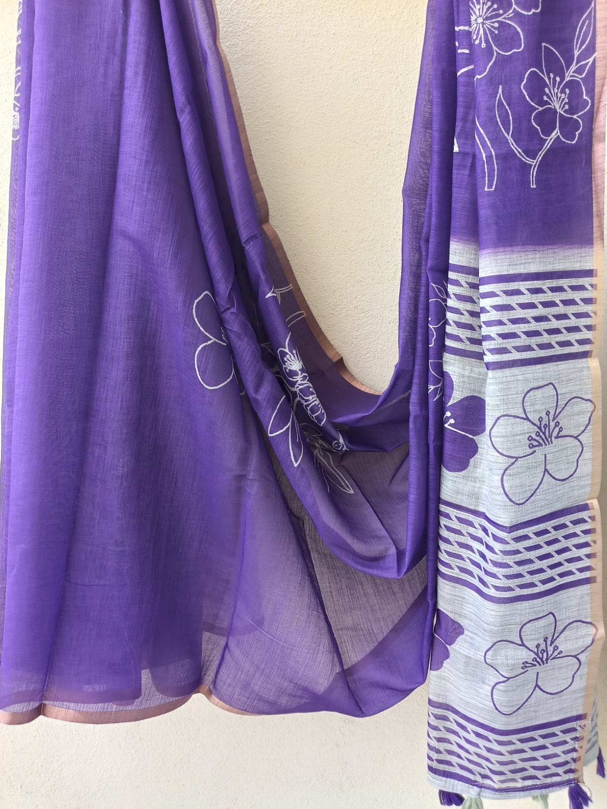 Linen saree