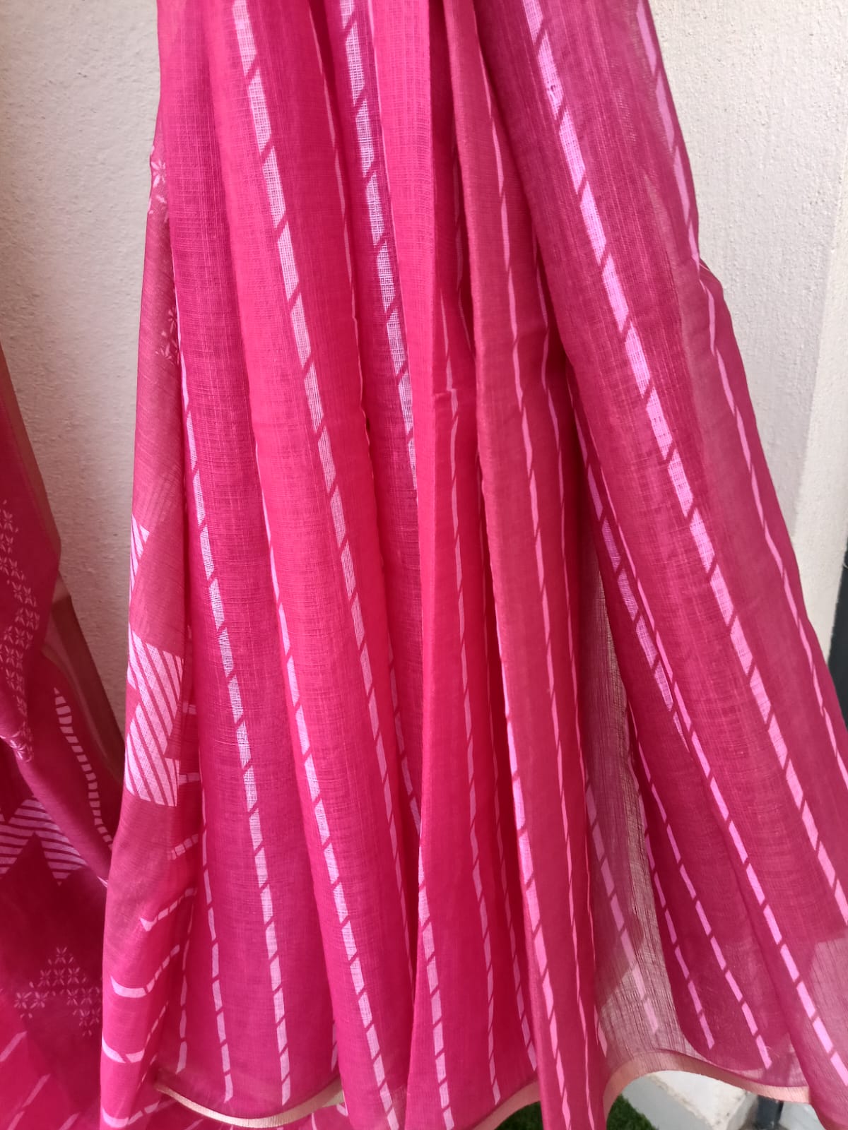 Linen saree