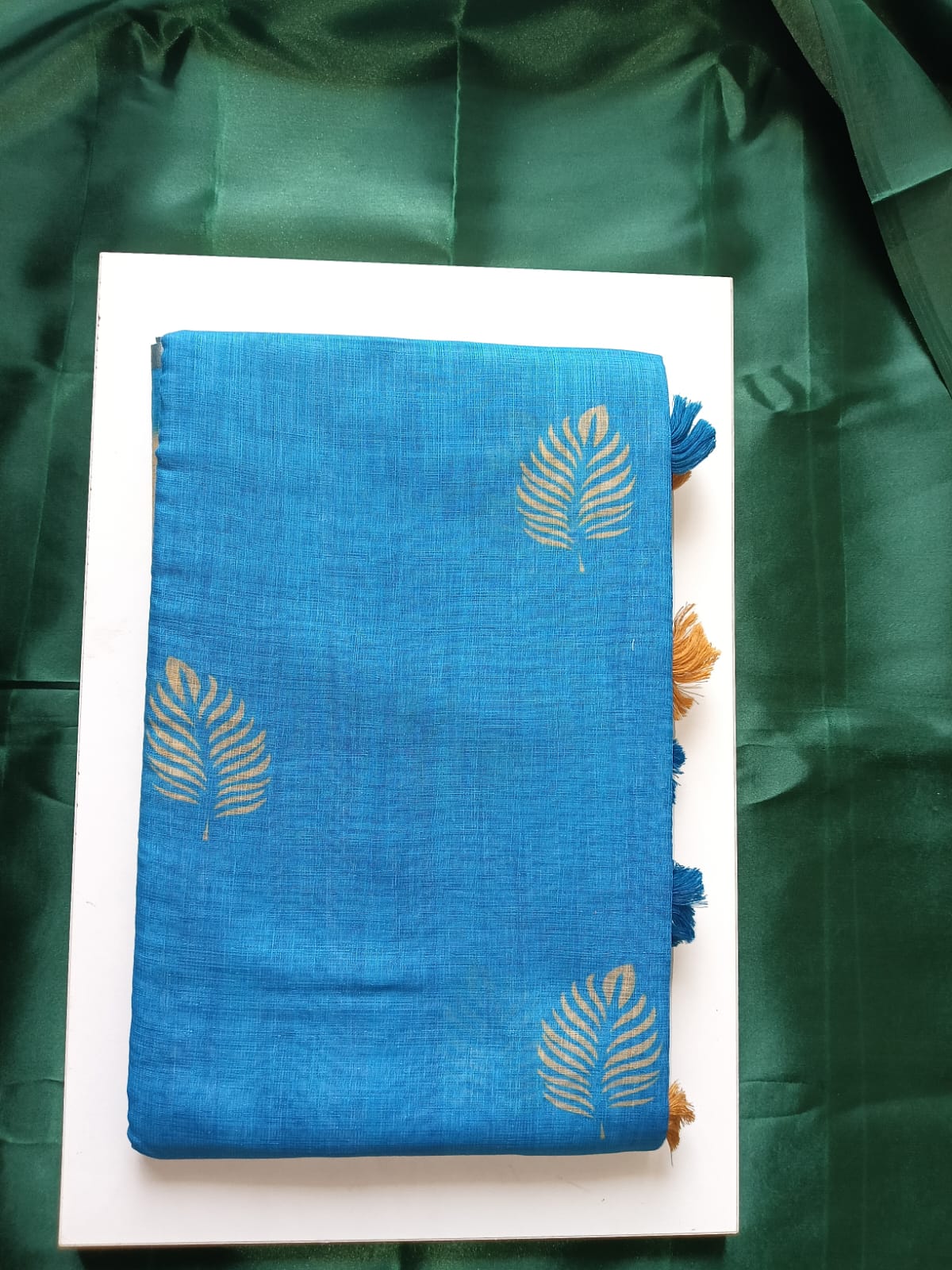 Linen saree